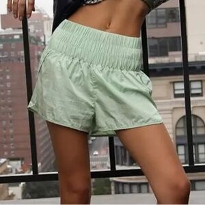 light green the way home shorts